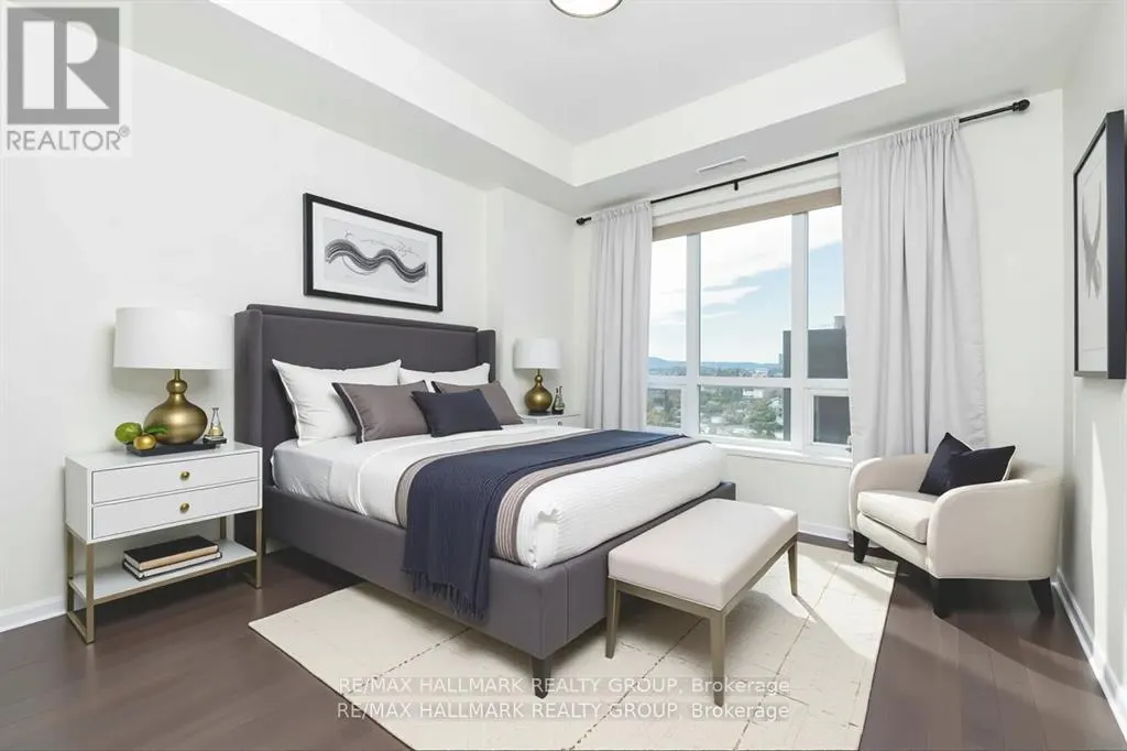 PH1-2702 - 242 RIDEAU STREET