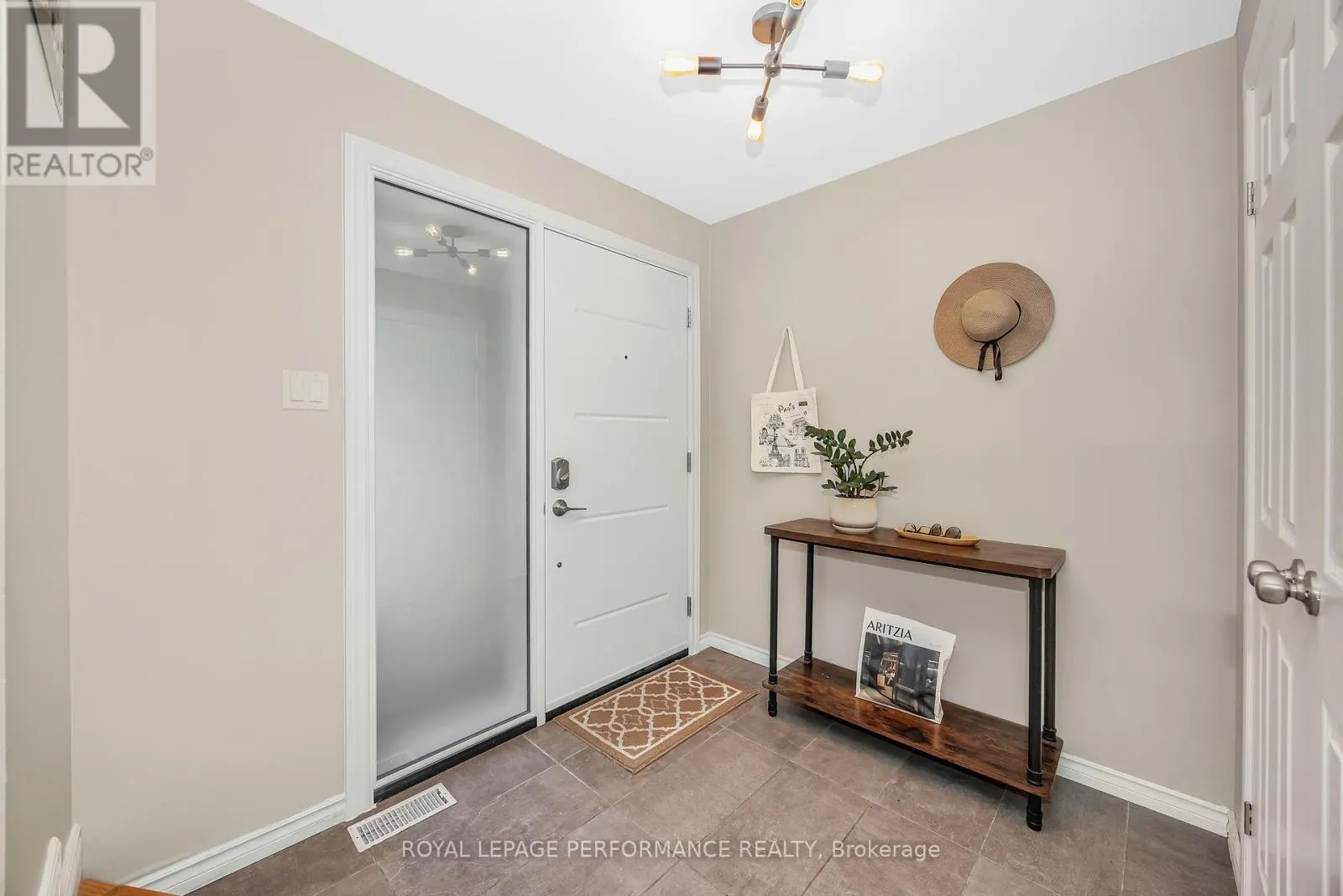 8 HYANNIS AVENUE