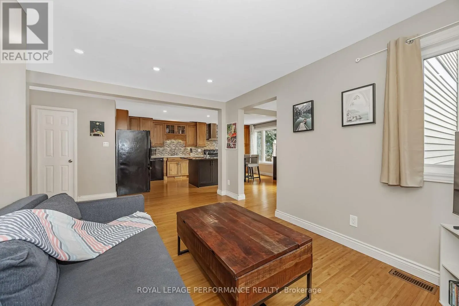 8 HYANNIS AVENUE