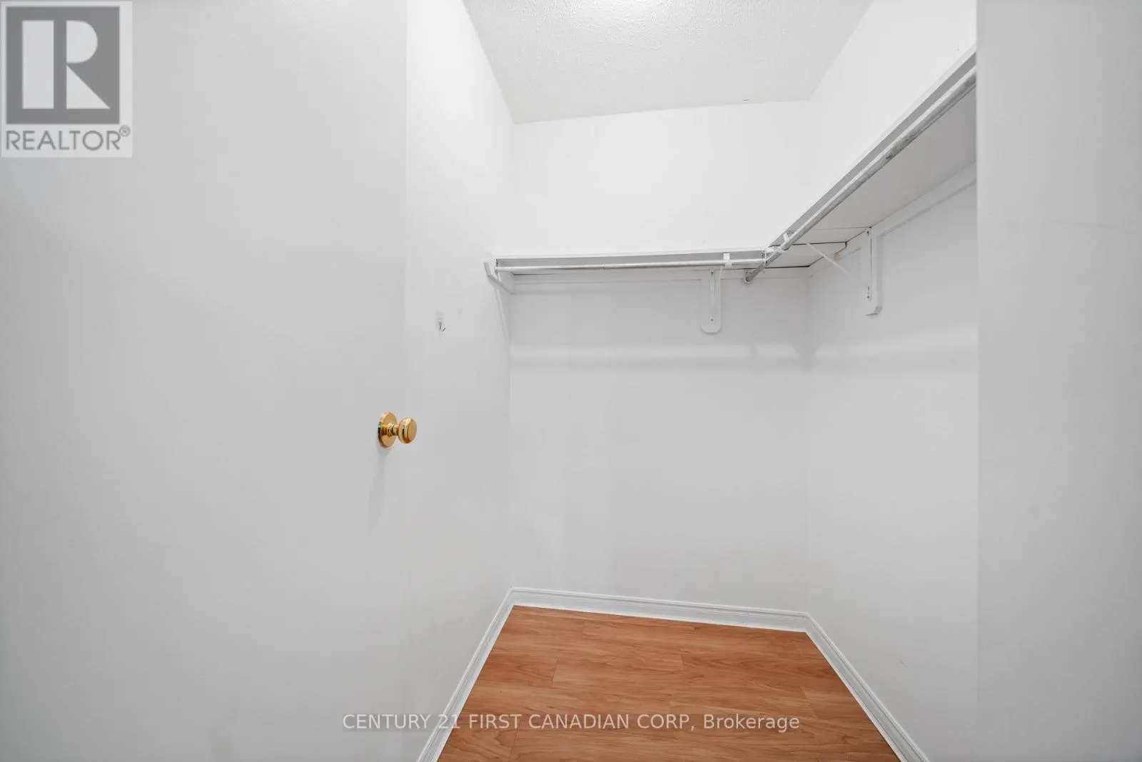 56 - 120 CENTRE STREET, #56