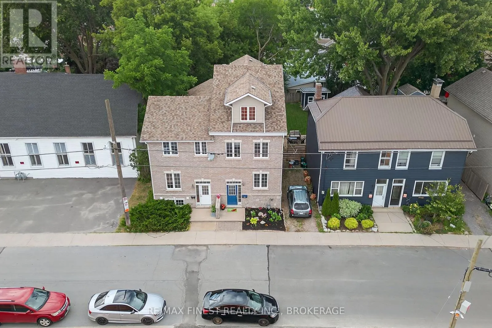 39 CHARLES STREET