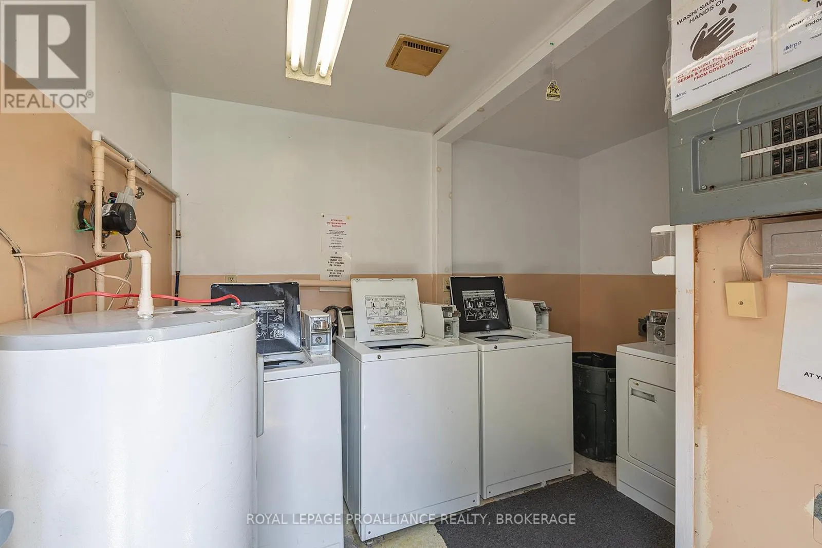 261 WILLIAM STREET