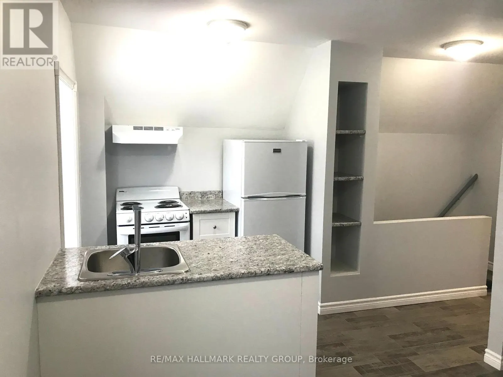 2 - 159 WESTHAVEN CRESCENT