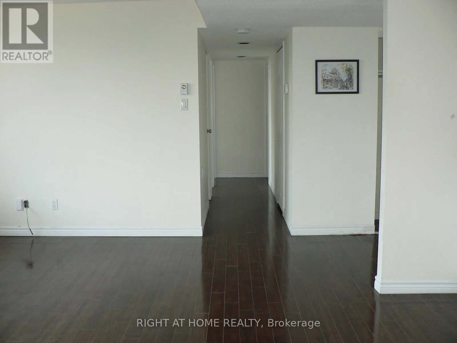 2006 - 470 LAURIER AVENUE W