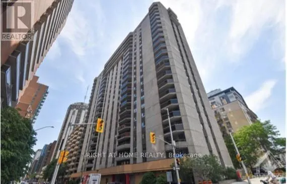 2006 - 470 LAURIER AVENUE W