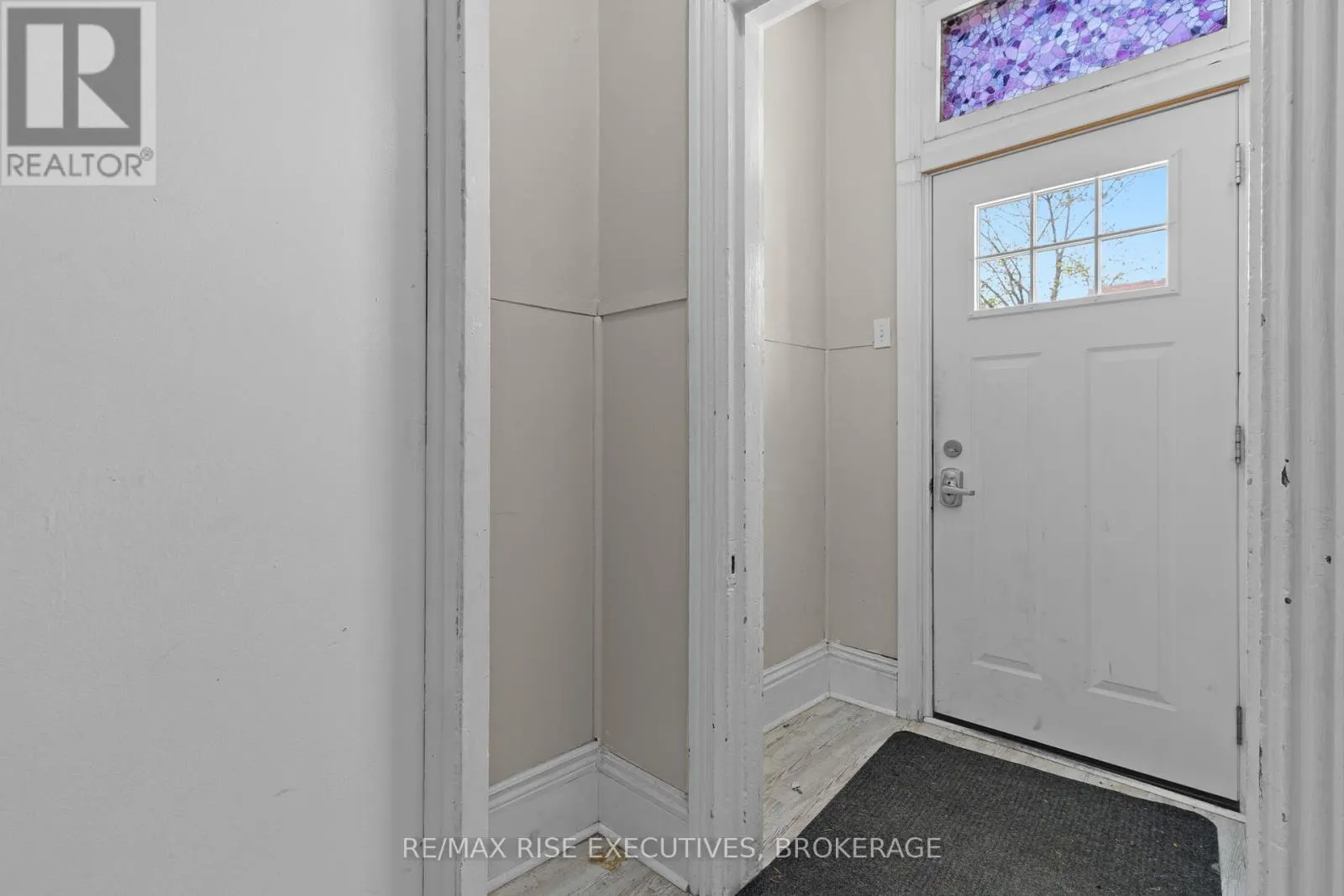 341 DIVISION STREET