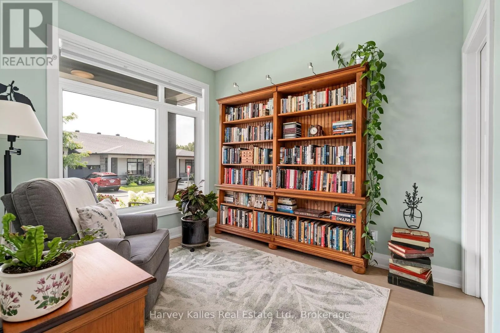 5 BLUE BIRCH LANE