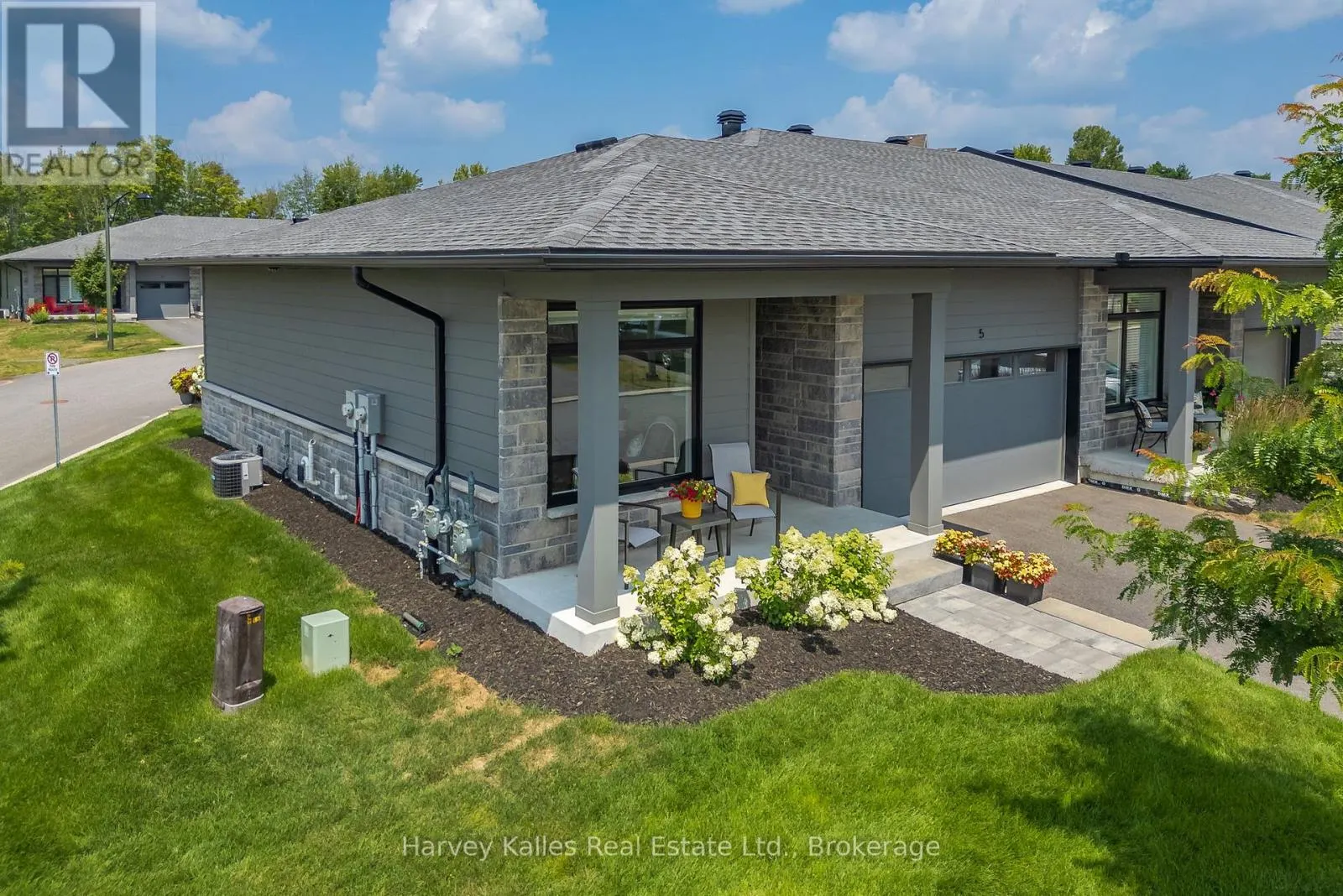 5 BLUE BIRCH LANE