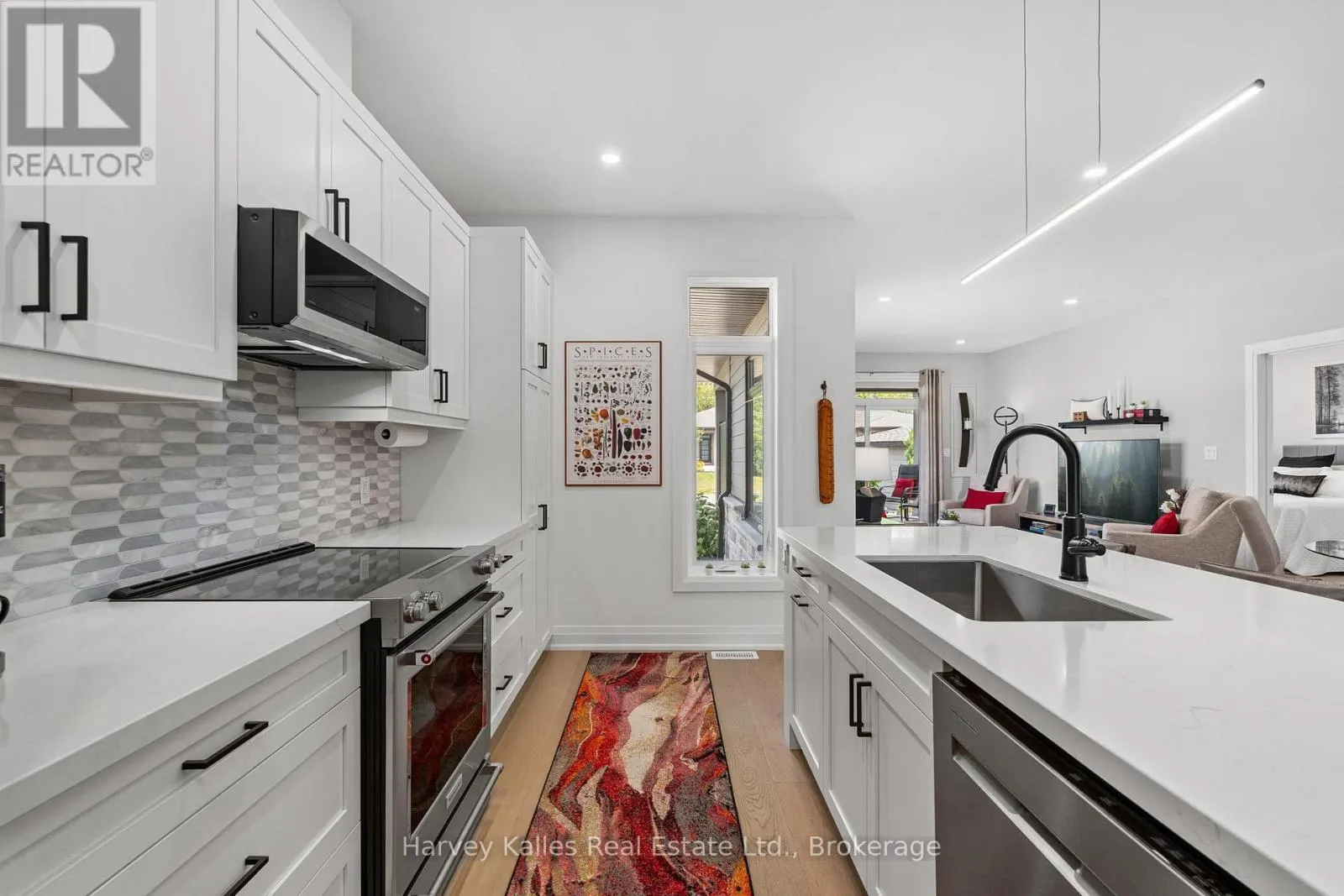 5 BLUE BIRCH LANE