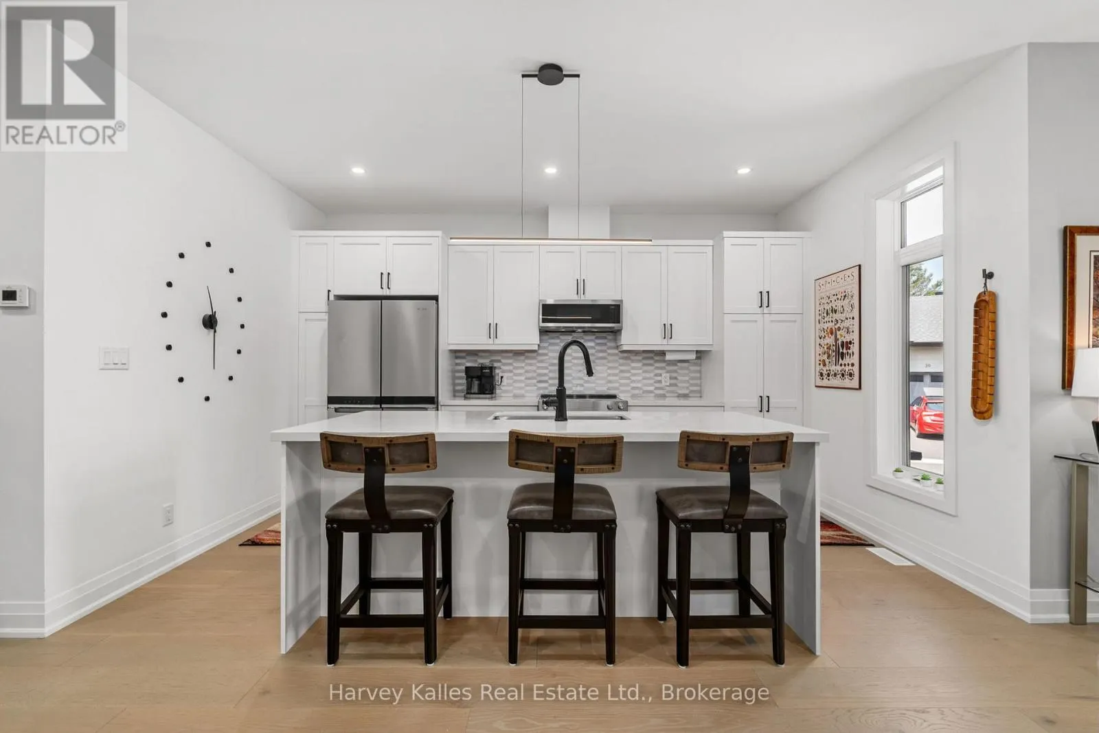 5 BLUE BIRCH LANE