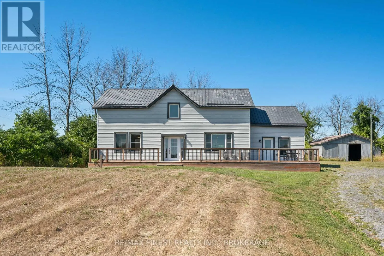 2405 MCINTYRE ROAD