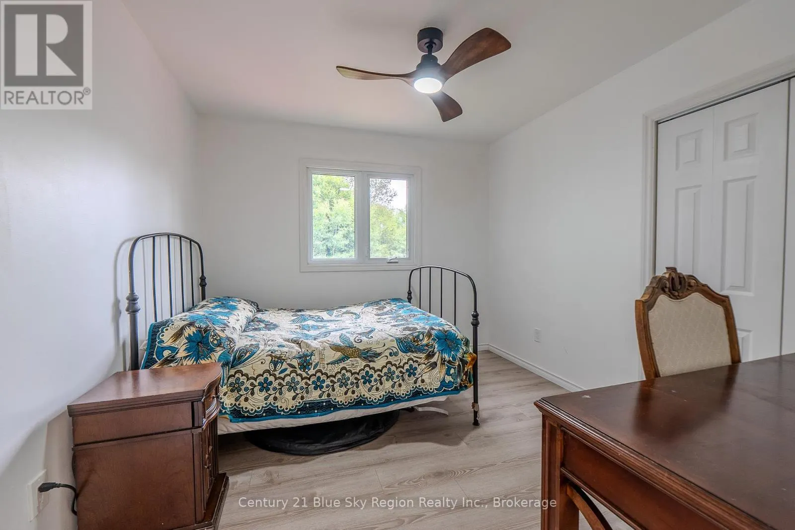 525 MAPLE ROAD