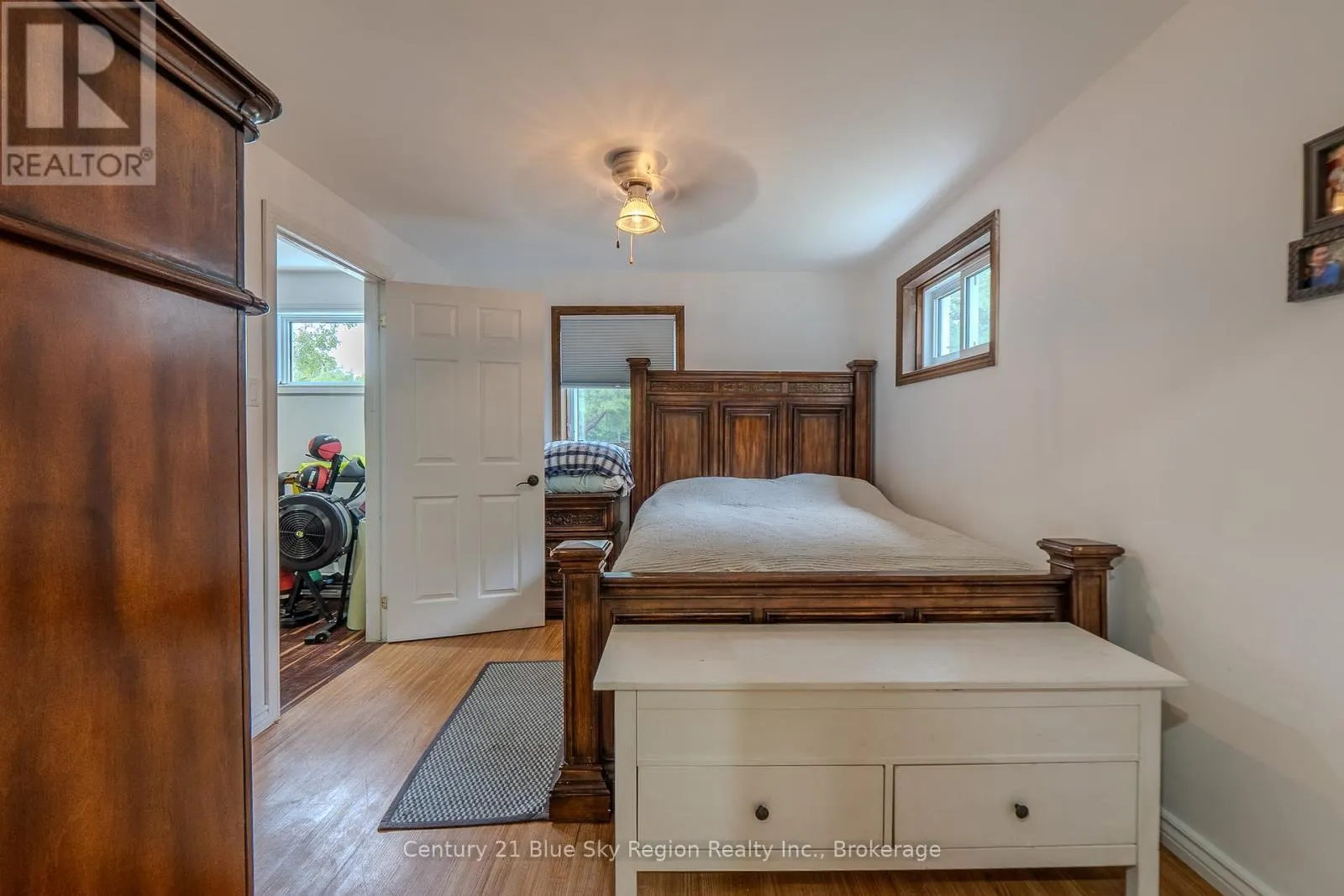 525 MAPLE ROAD