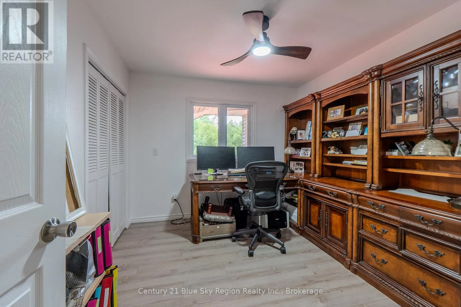 525 MAPLE ROAD
