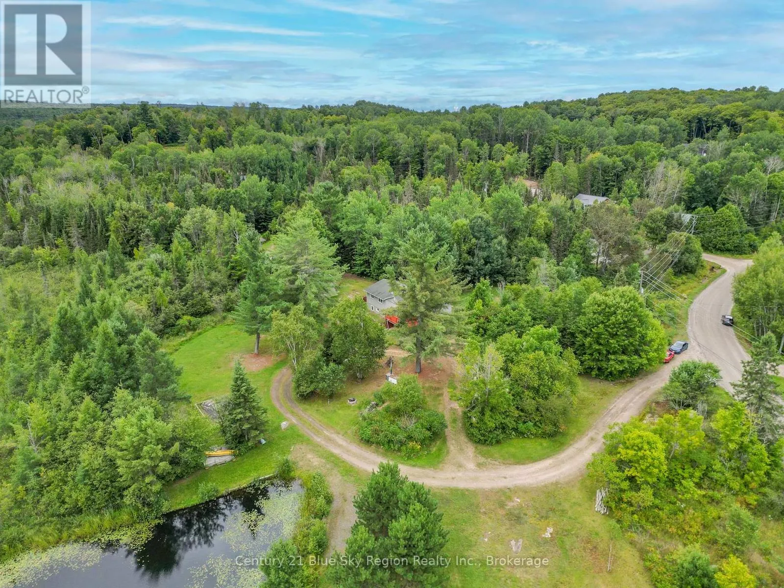 525 MAPLE ROAD