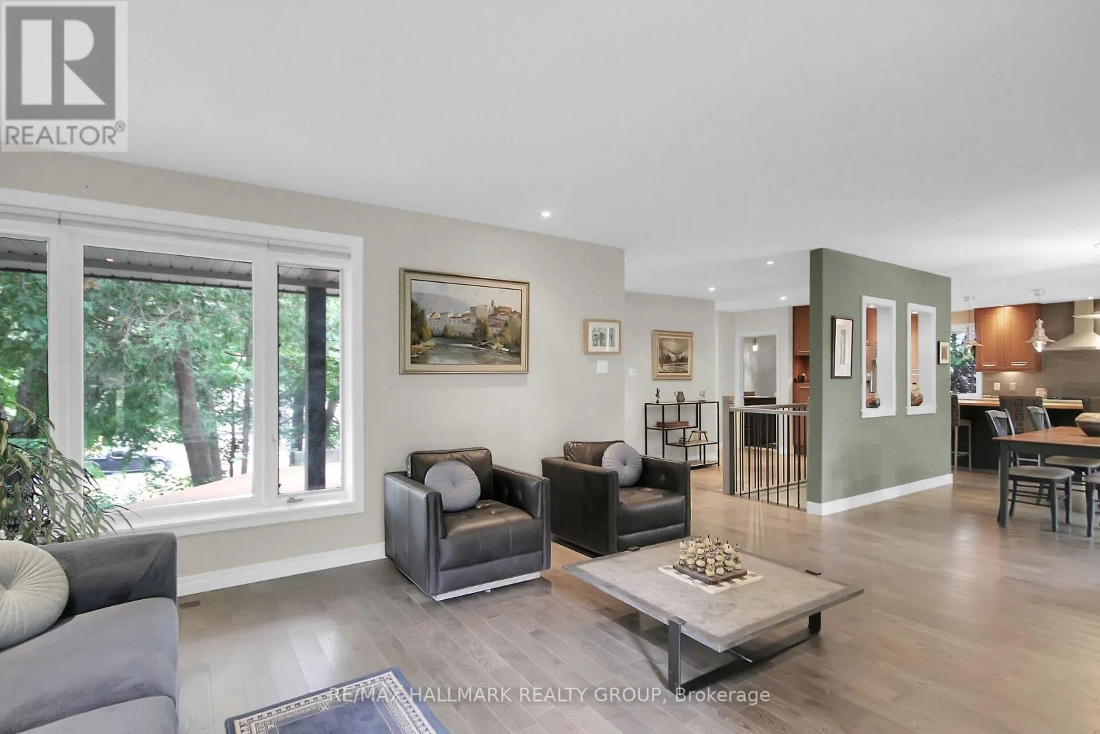 40 FOOTHILLS DRIVE