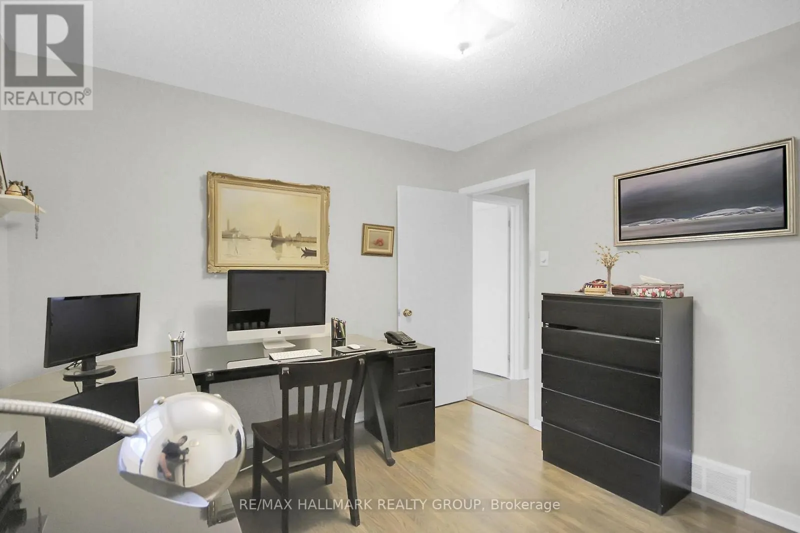 40 FOOTHILLS DRIVE