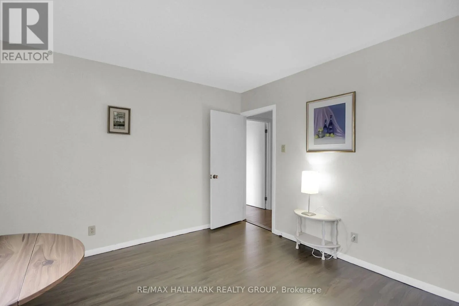 40 FOOTHILLS DRIVE