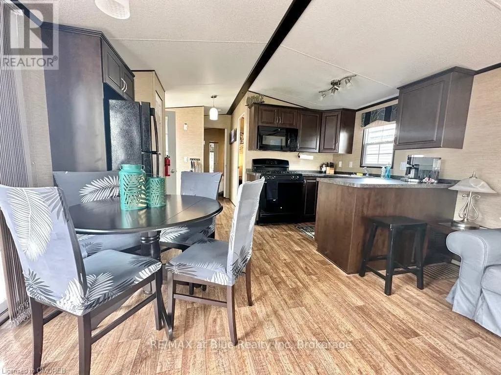 263 - 1501 LINE 8 ROAD, #263