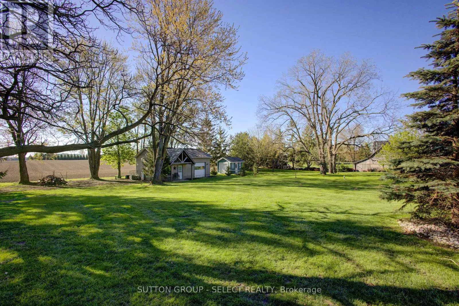 1013 PERTH RD 139 ROAD
