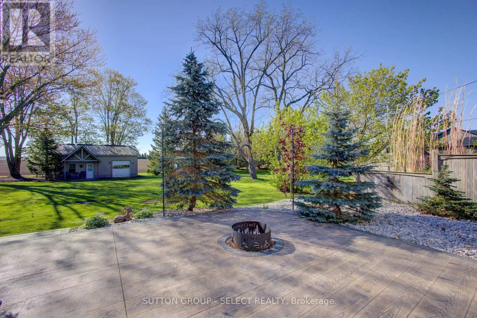 1013 PERTH RD 139 ROAD