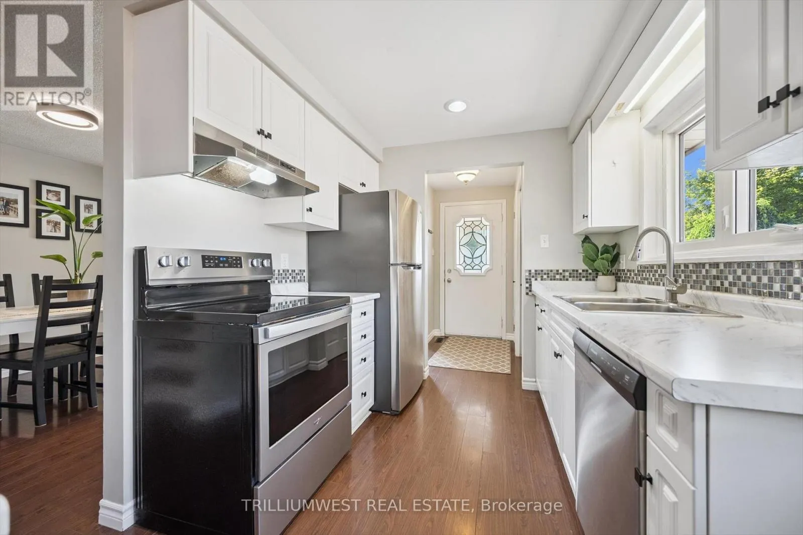 94 MARKWOOD DRIVE