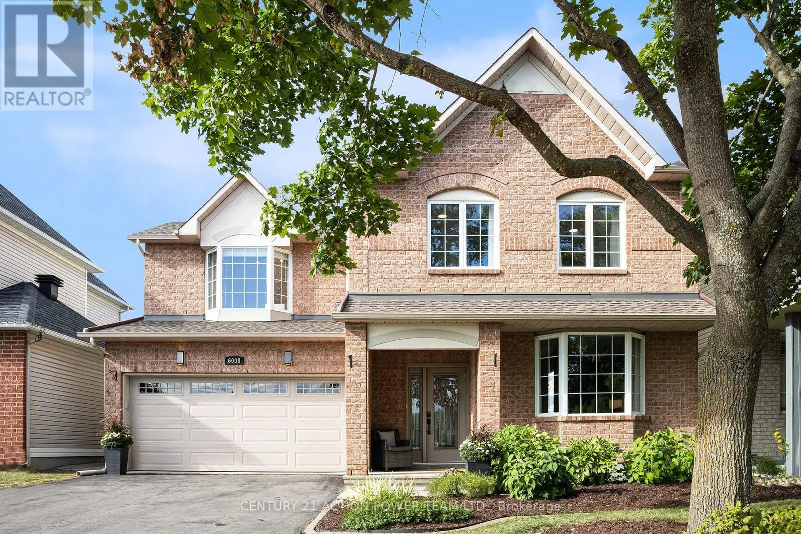 6008 LONGLEAF DRIVE
