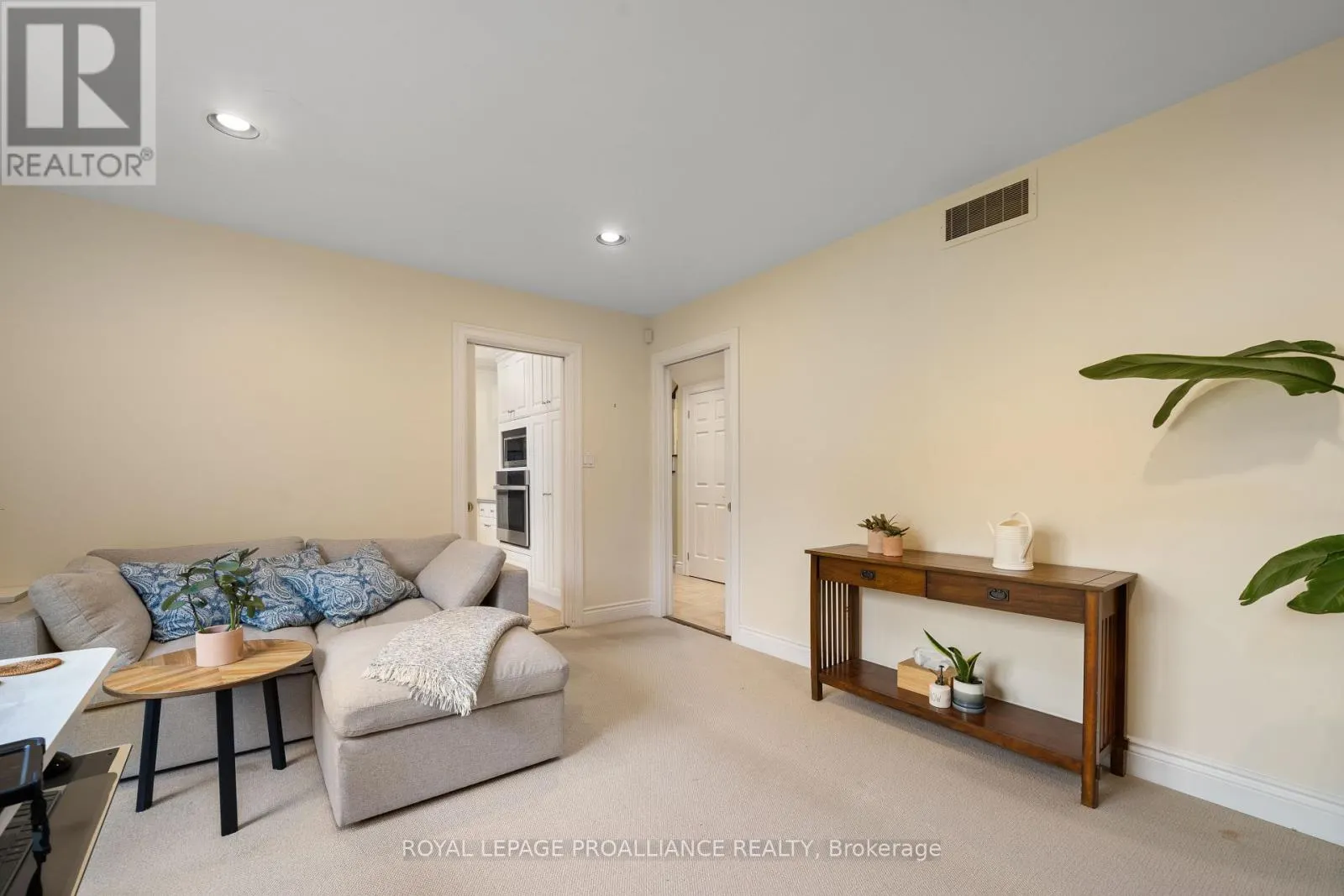 23 QUIGG LANE