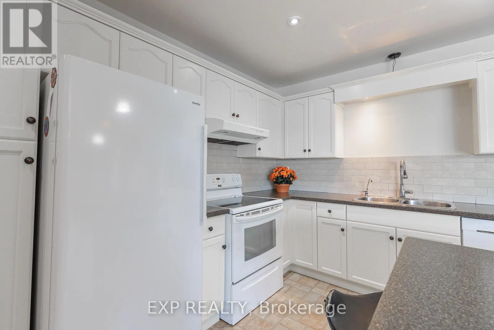 2446 BURGER ROAD