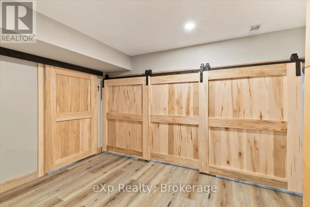 78 MAPLE DRIVE