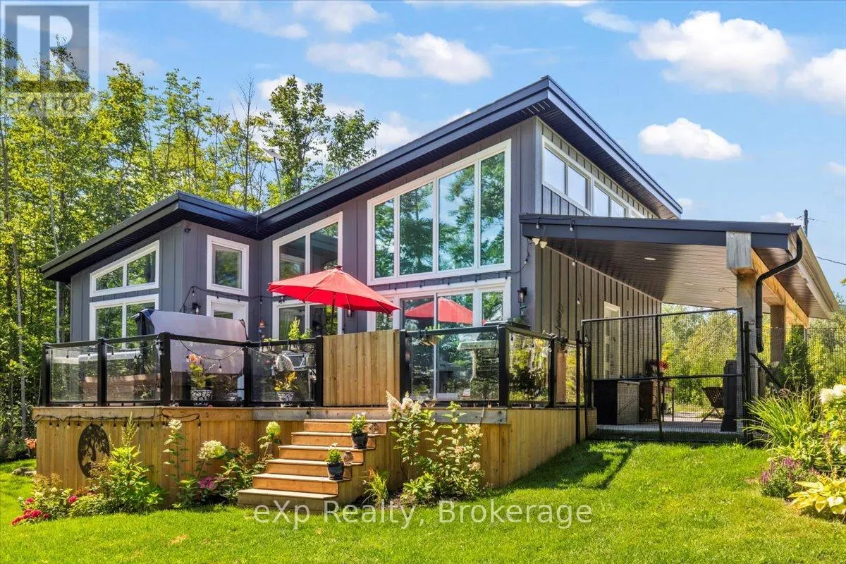 78 MAPLE DRIVE