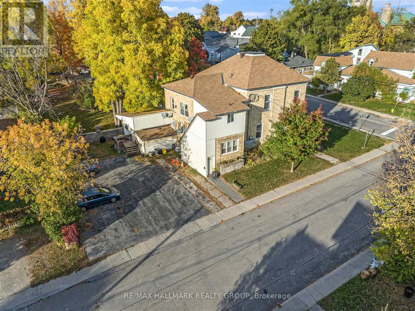 22 MAPLE AVENUE