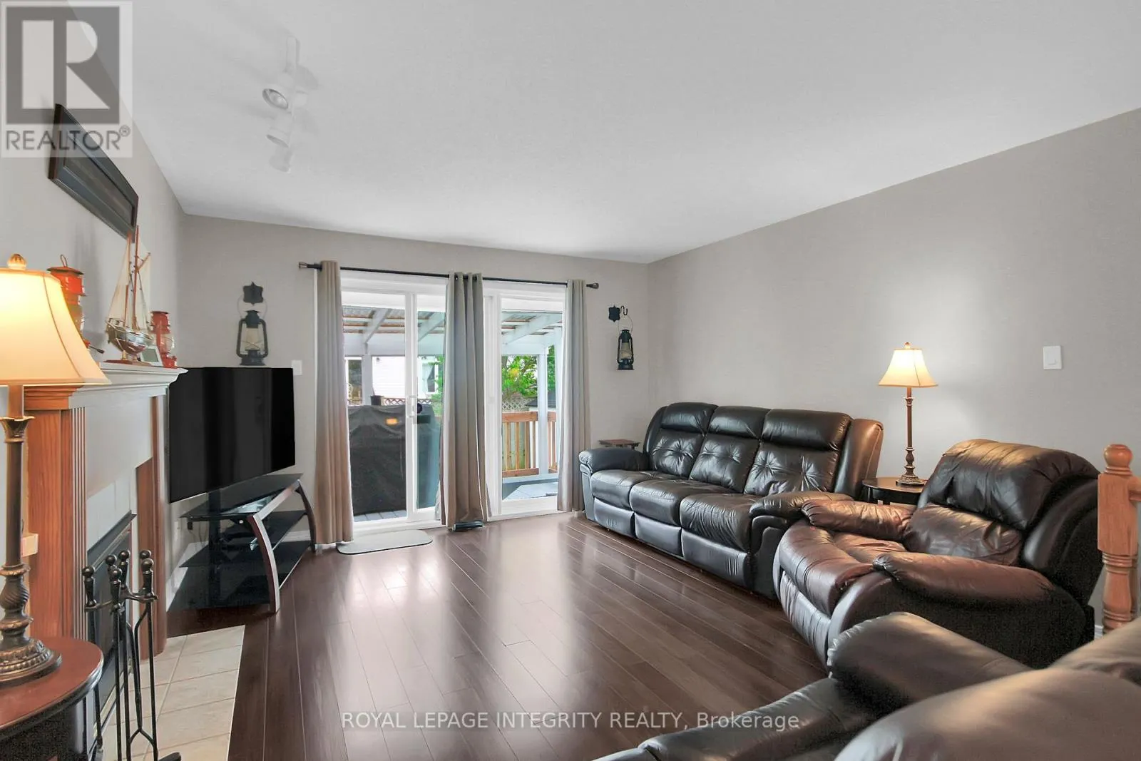 22 HALKIRK AVENUE