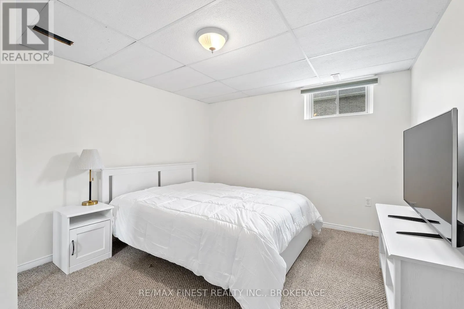 995 SWANFIELD STREET