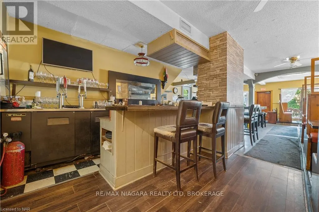 785 CANBORO ROAD