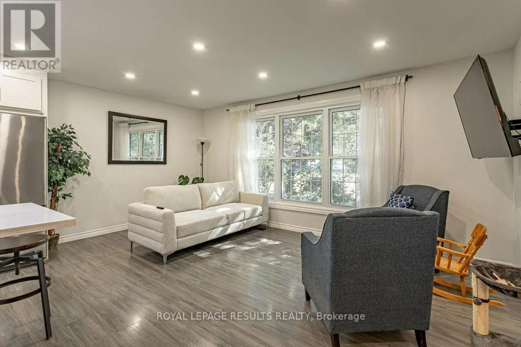 160 FOURTH AVENUE
