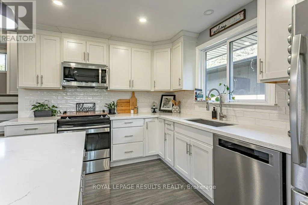160 FOURTH AVENUE