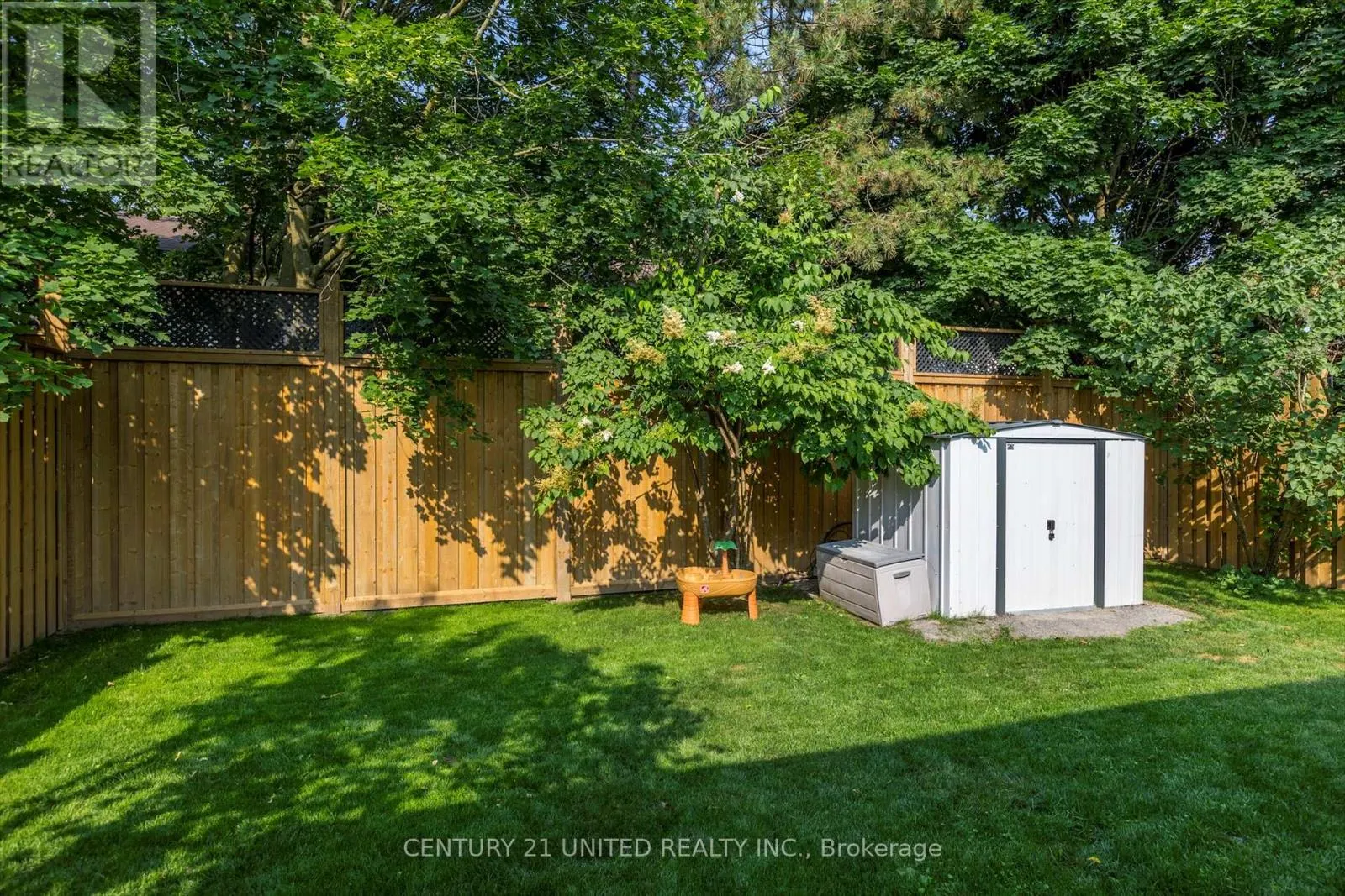 561 BARNES CRESCENT