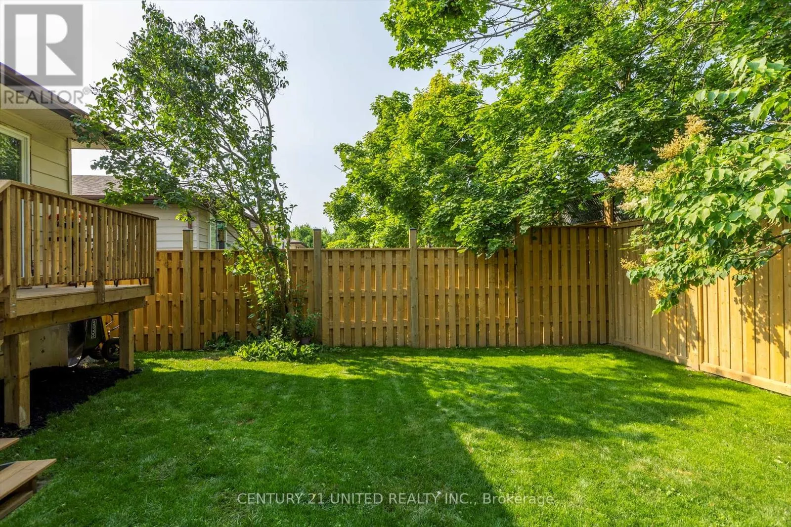 561 BARNES CRESCENT