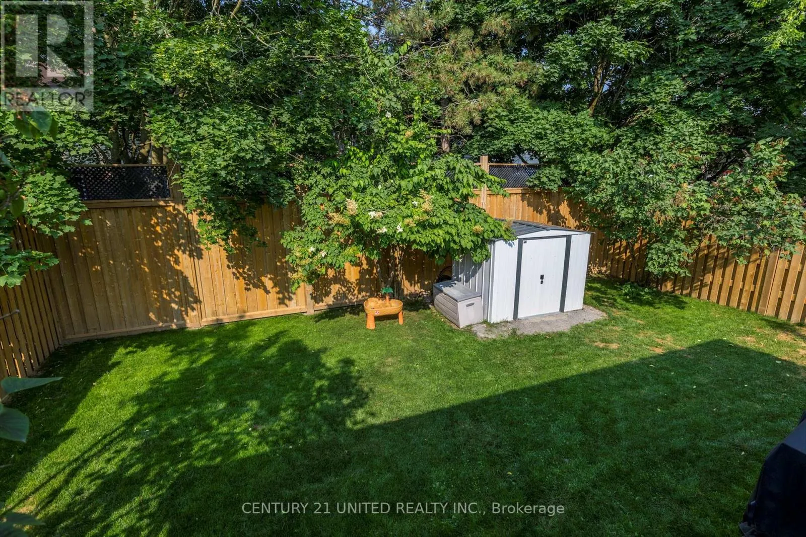 561 BARNES CRESCENT