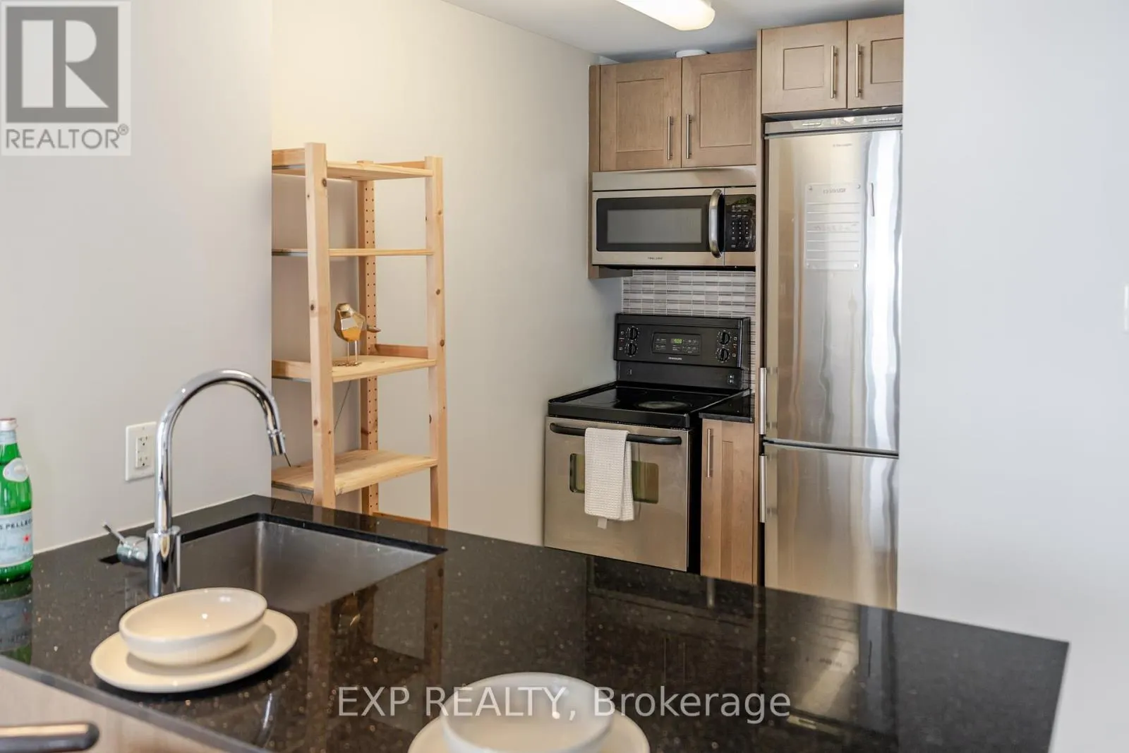 2308 - 242 RIDEAU STREET