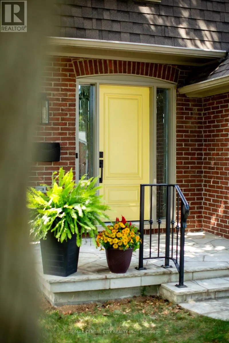 41 MILFORD CRESCENT
