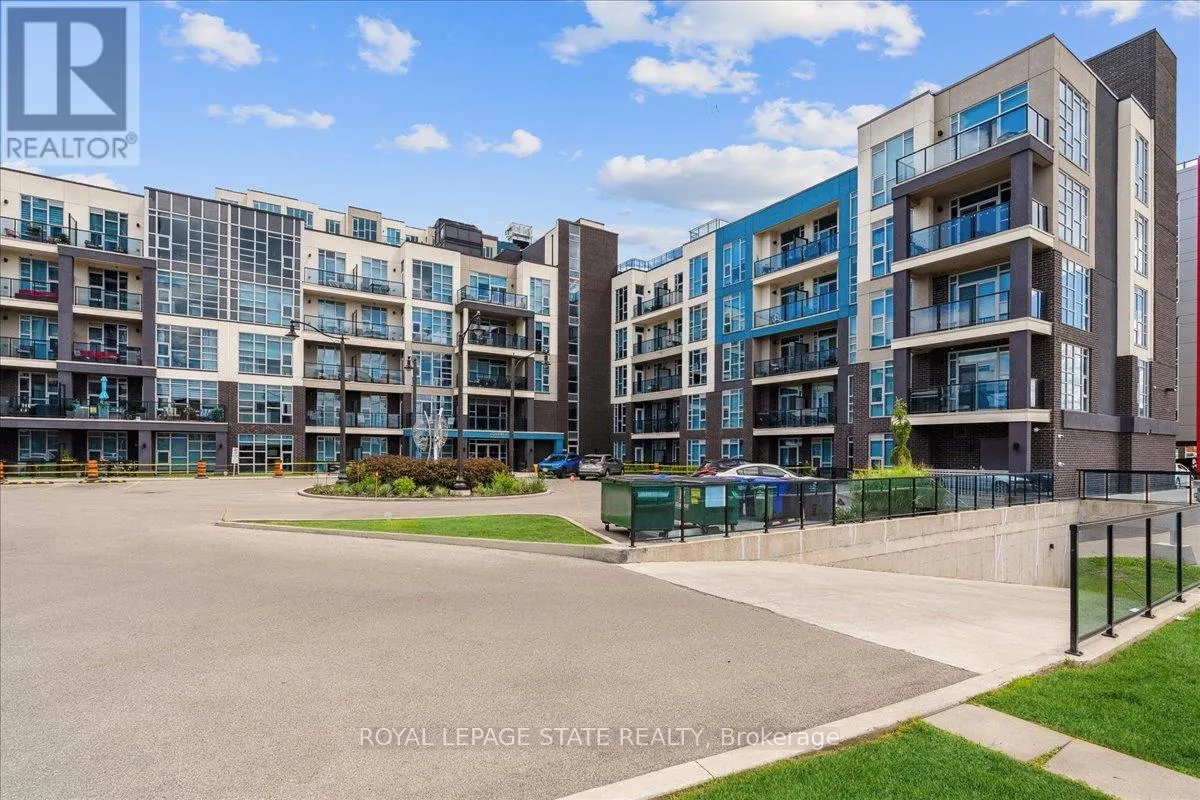 204 - 10 CONCORD PLACE