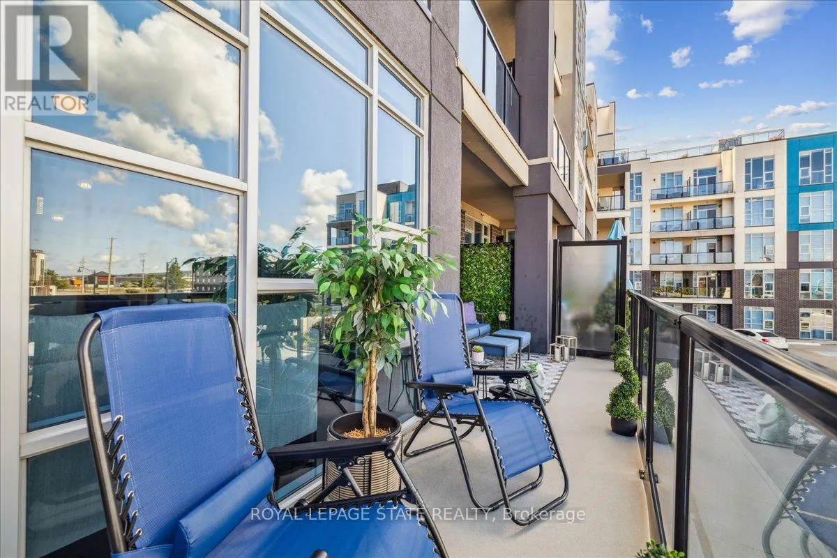 204 - 10 CONCORD PLACE