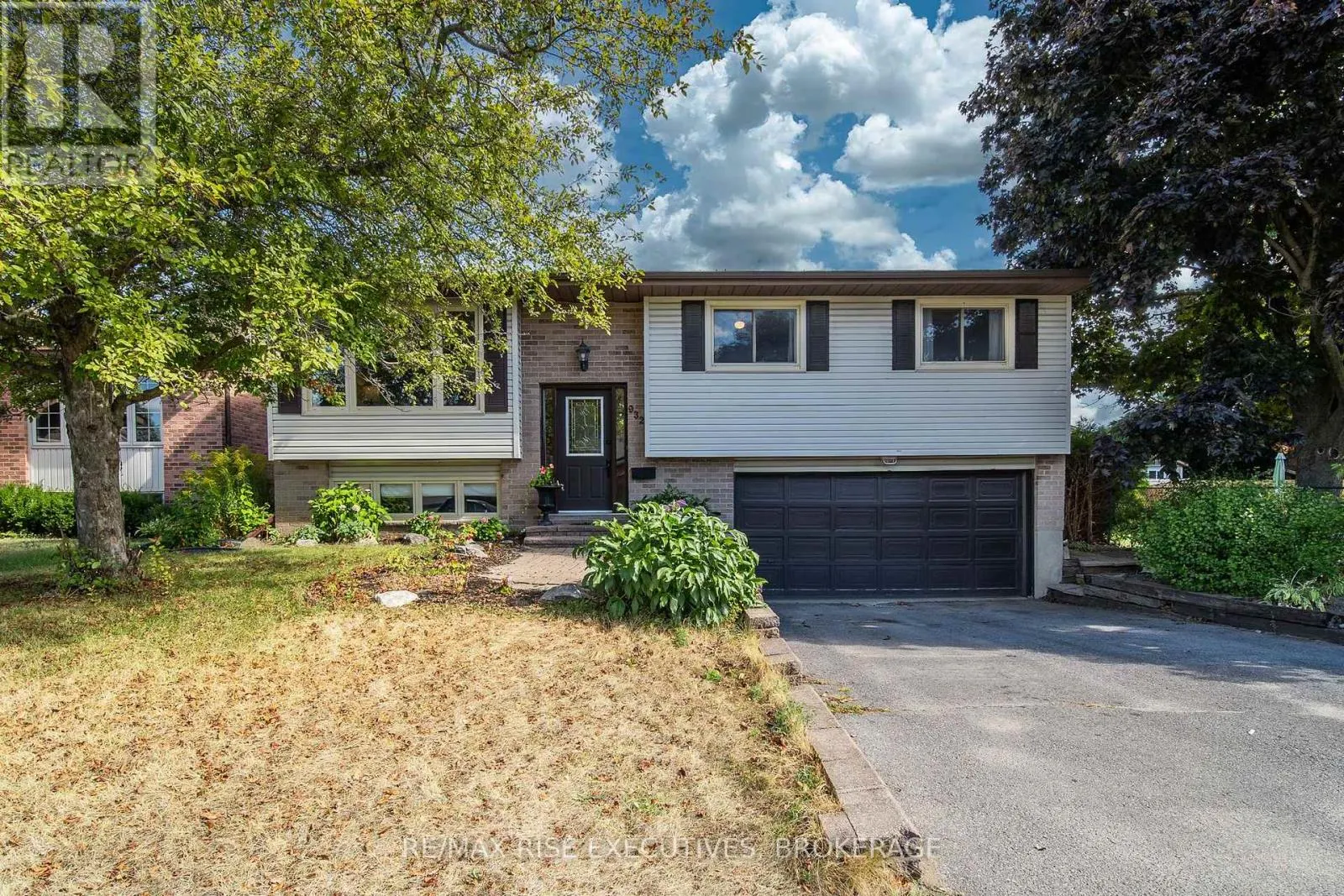 932 MILFORD DRIVE