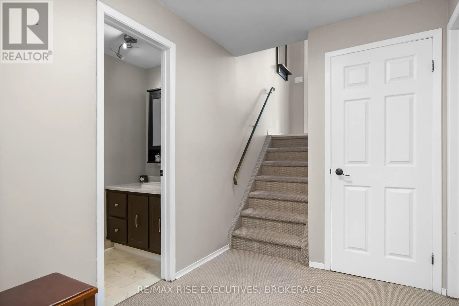932 MILFORD DRIVE