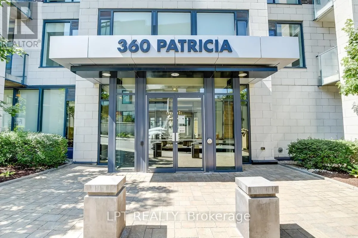 520 - 360 PATRICIA AVENUE