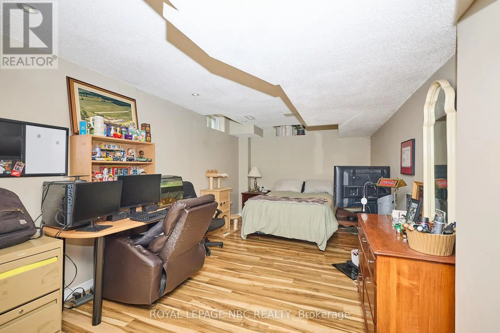 27 GOLDEYE DRIVE