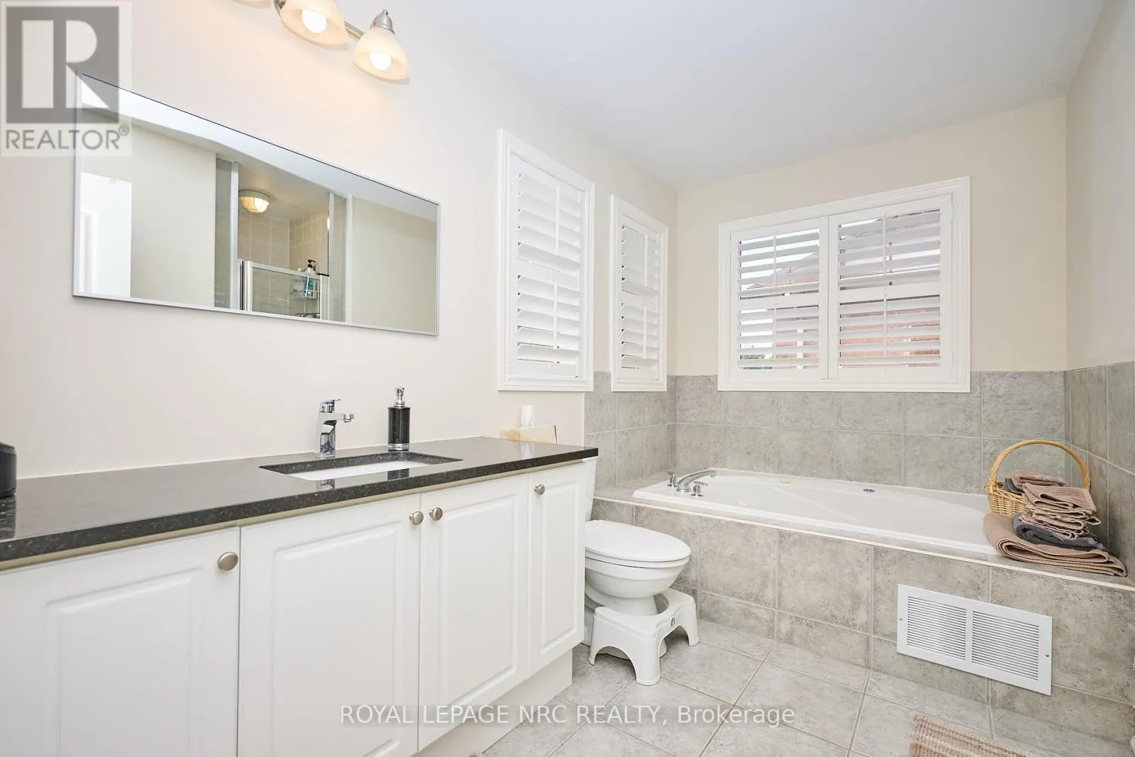 27 GOLDEYE DRIVE