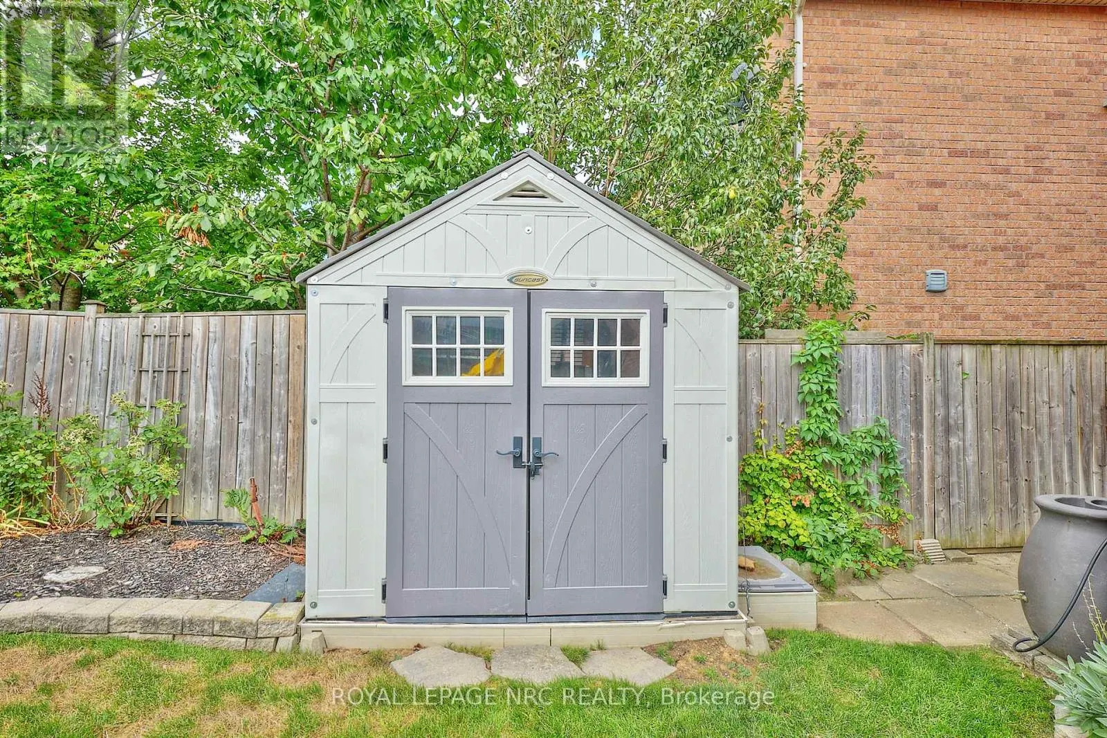 27 GOLDEYE DRIVE